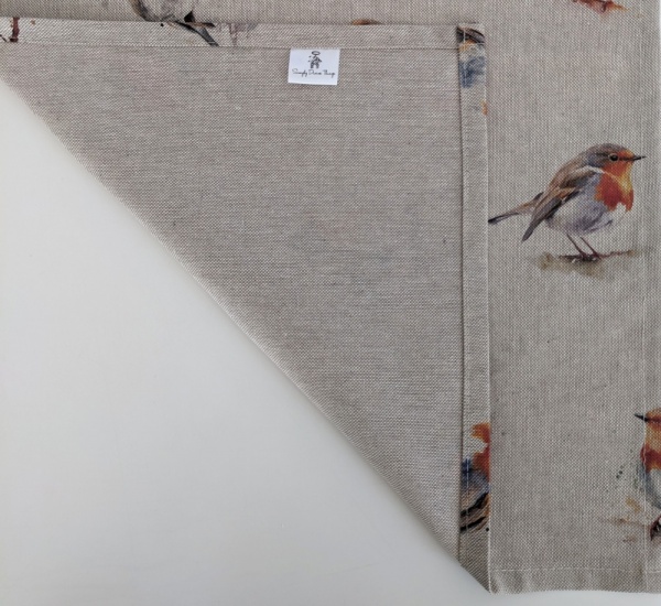 Red Robin Large Print Table Runner 200cm