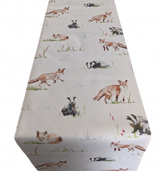 Country Fox and Badger Table Runner 100-250cm