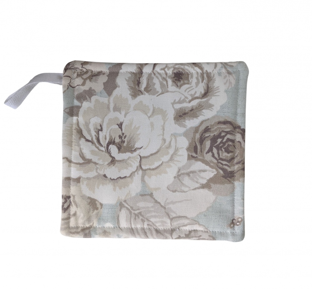 Pot Grab in Clarke and Clarke Genevieve Mineral Vintage Roses
