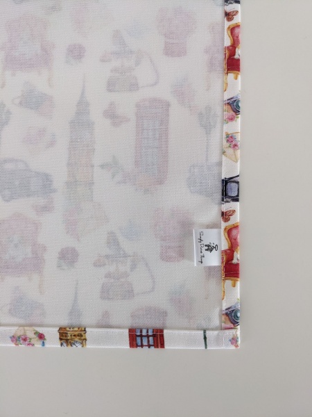 London Themed British Tea Towel White