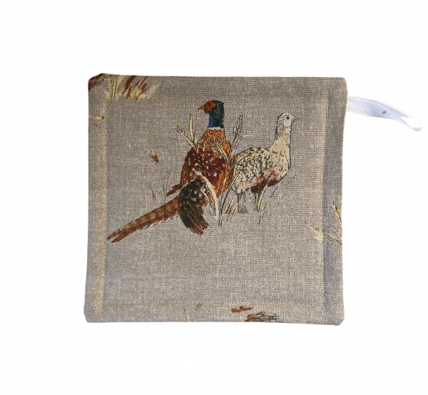 Pot Grab in Fryett's Pheasants