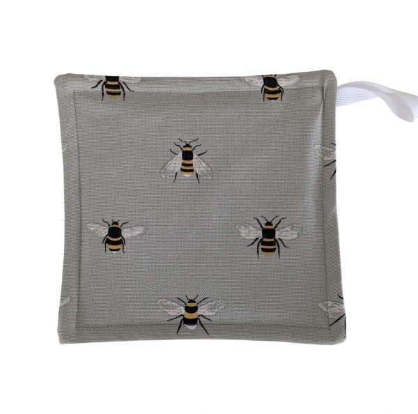 Pot Grab in Sophie Allport Bee